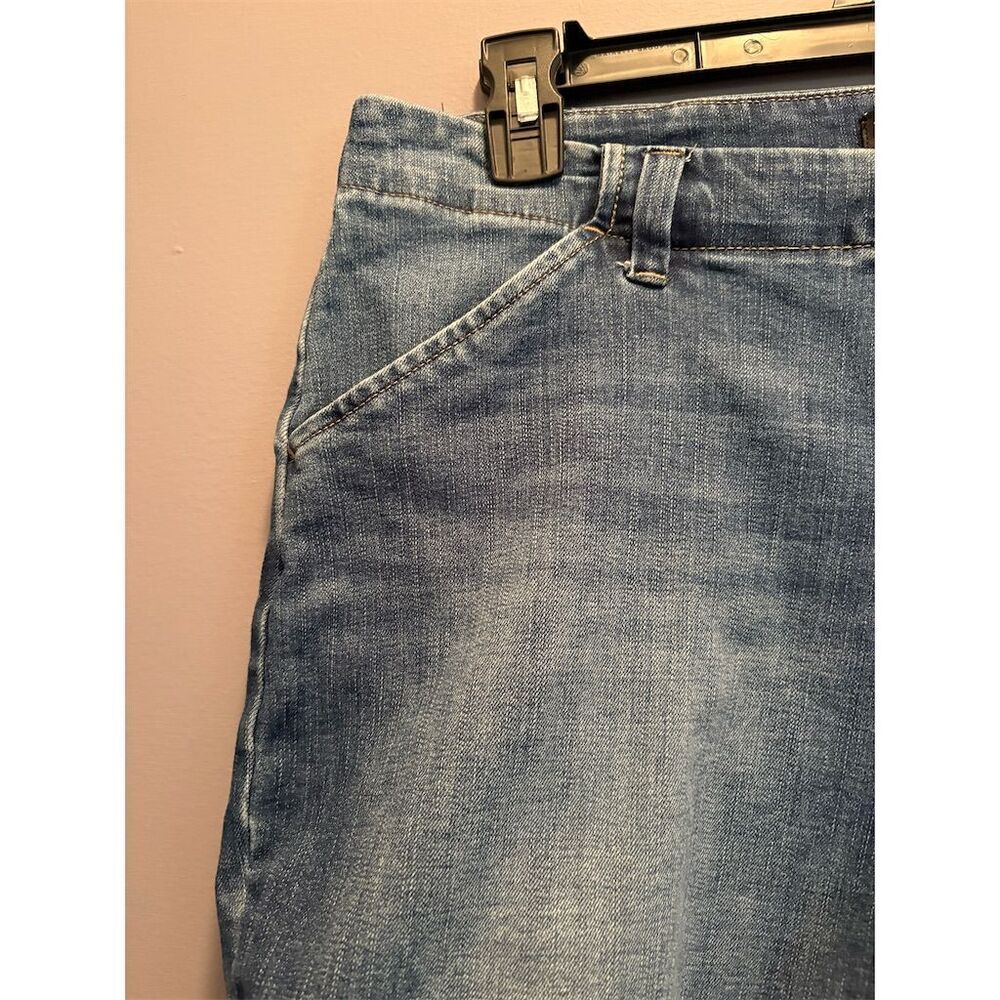 Lee Women's Bermuda Denim Shorts Blue Size 12 Casual Mid Rise - Picture 2 of 8